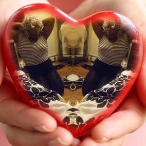 Meet your Posher, Dee